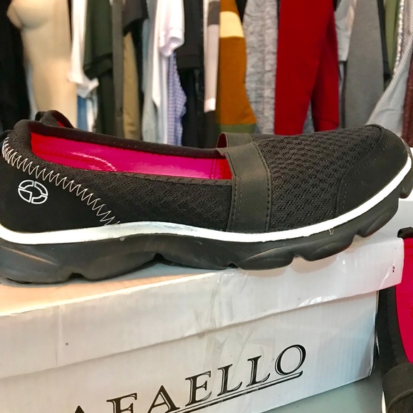 Rafaello Shoes - Various Sizes Rafaello Padded Walking Shoes
